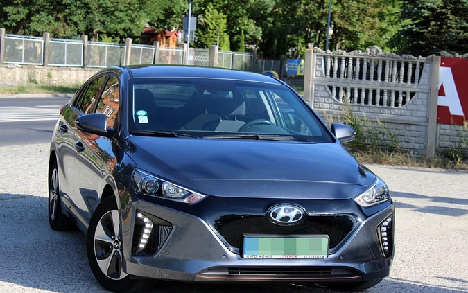 Hyundai IONIQ cena 93900 przebieg: 45000, rok produkcji 2019 z Jedlicze małe 211